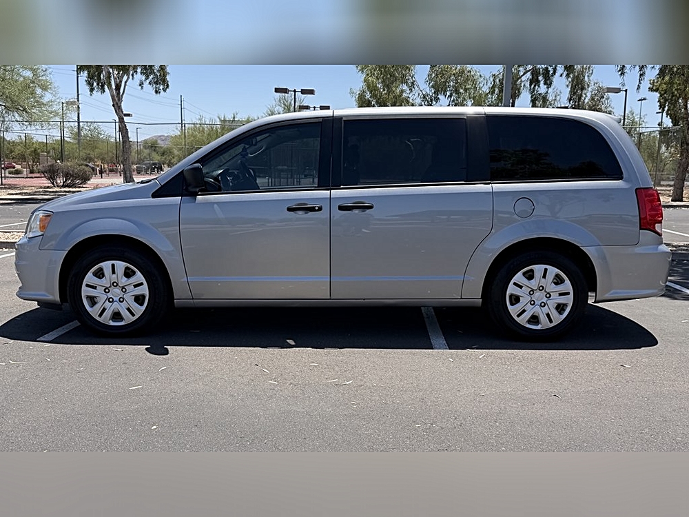 dodge grand caravan 2020 2C4RDGBG4LR238619 image dodge grand caravan 2020 2C4RDGBG4LR238619 image